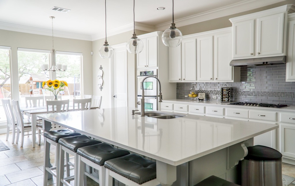 A Comprehensive Guide to Quartz Countertops